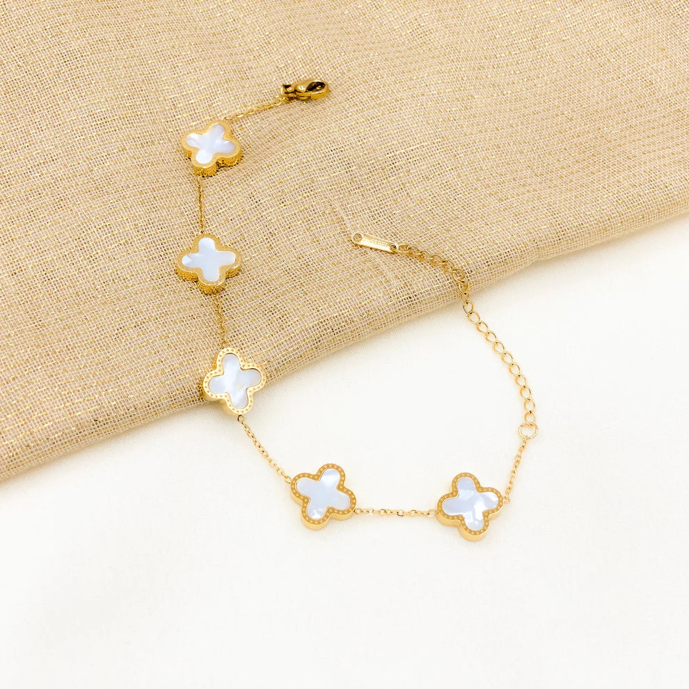 Luxe ’Mother Of Pearl’ Clover Bracelet